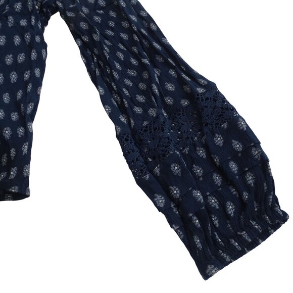 Hollister Top Women Size S Navy Blue Boho With Crochet Detail Long Sleeve FLAW - Picture 3 of 13